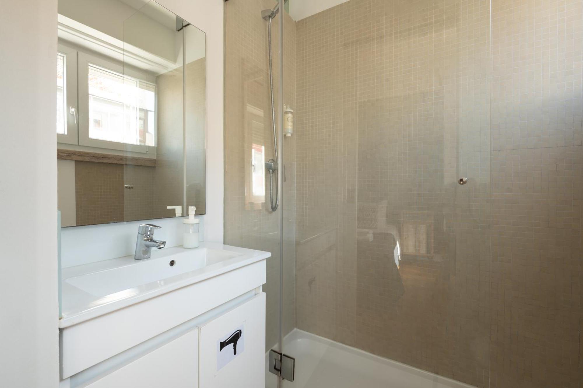 Dumont Lisbon Guesthouse 部屋 写真