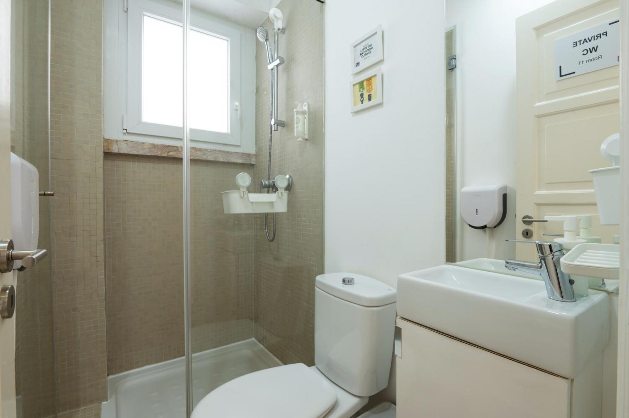 Dumont Lisbon Guesthouse 部屋 写真